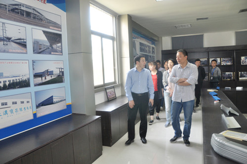 走进新型墙材企业  为企业发展保驾护航