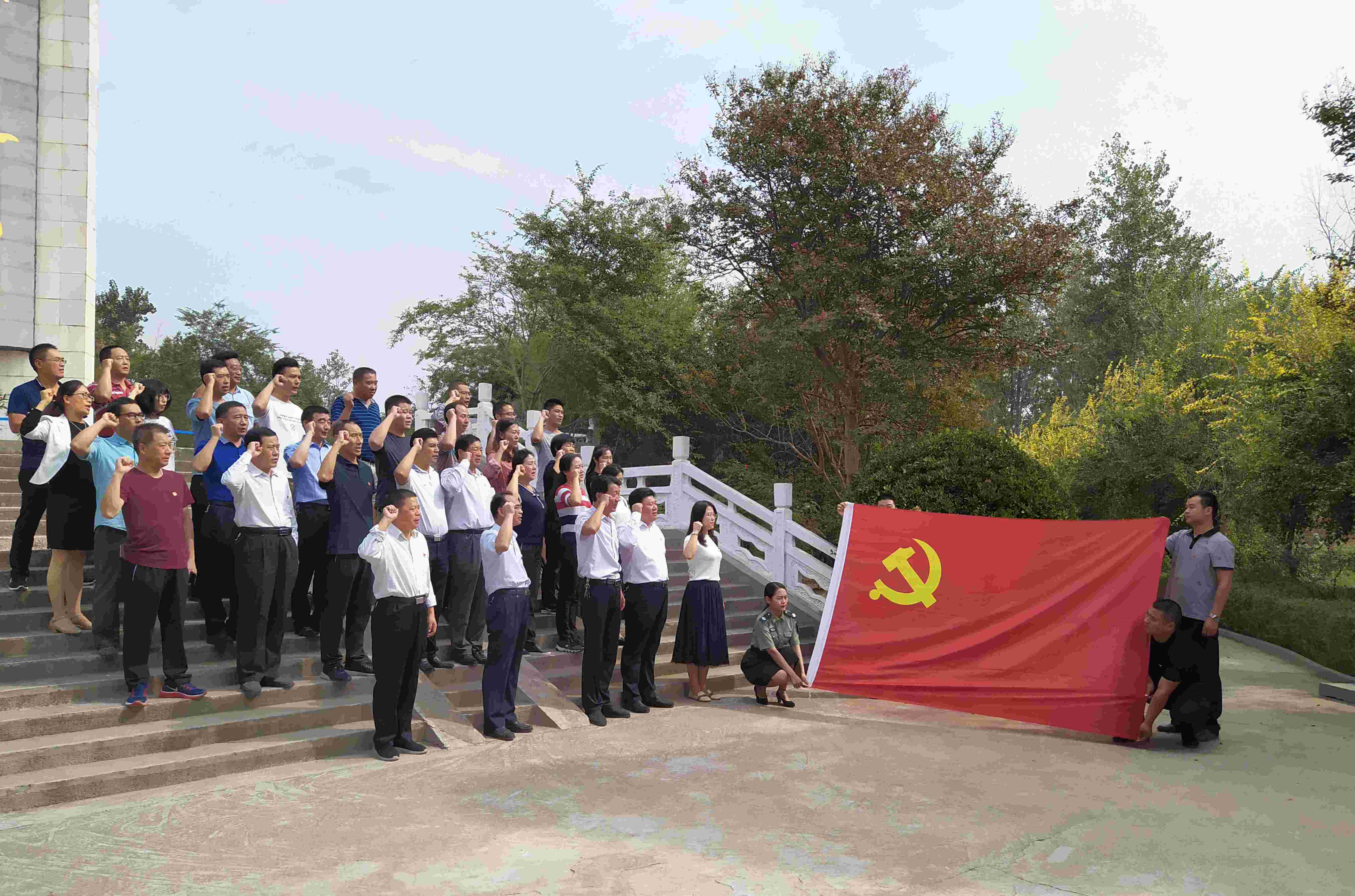 微信图片_20190926114823_副本.jpg