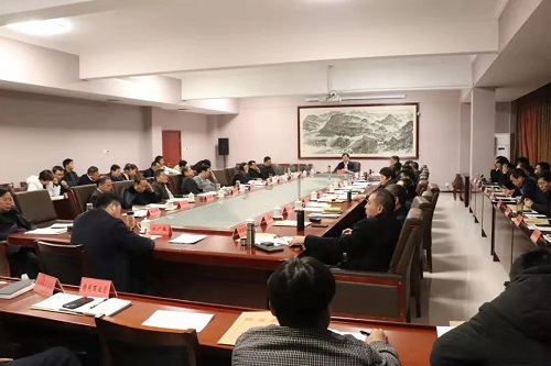 林鸿嘉主持召开县委国家安全委员会第一次全体会议1.jpg