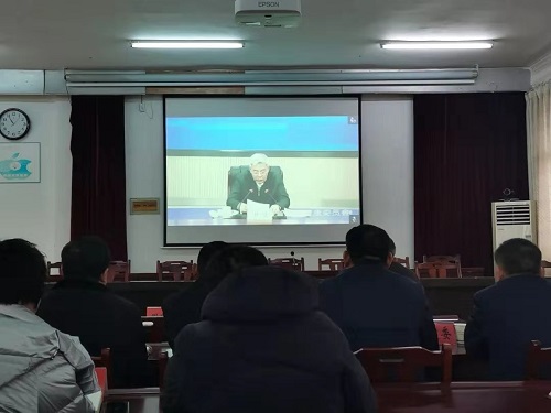 田庆杰在全县新型冠状病毒感染的肺炎疫情防控工作会议上强调 齐心协力 共克时艰 坚决打赢疫情防控这场硬仗1.jpg 田庆杰在全县新型冠状病毒感染的肺炎疫情防控工作会议上强调 齐心协力 共克时艰 坚决打赢疫情防控这场硬仗1.jpg